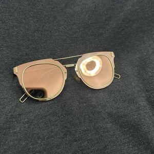 Sunglasses, pink tint, mirrored